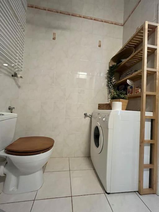 Apartament Warszawa Kabaty Екстериор снимка