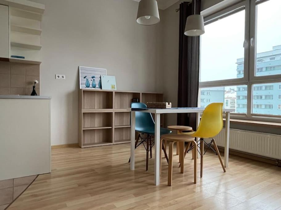Apartament Warszawa Kabaty Екстериор снимка